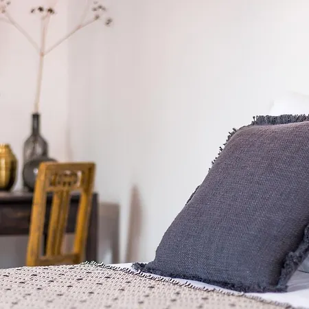 Bed & Breakfast La Maison Bleue Algarve